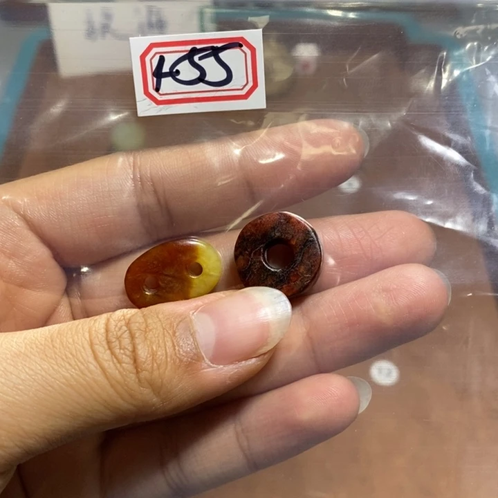 蛇纹石玉颈饰未镶嵌小***你