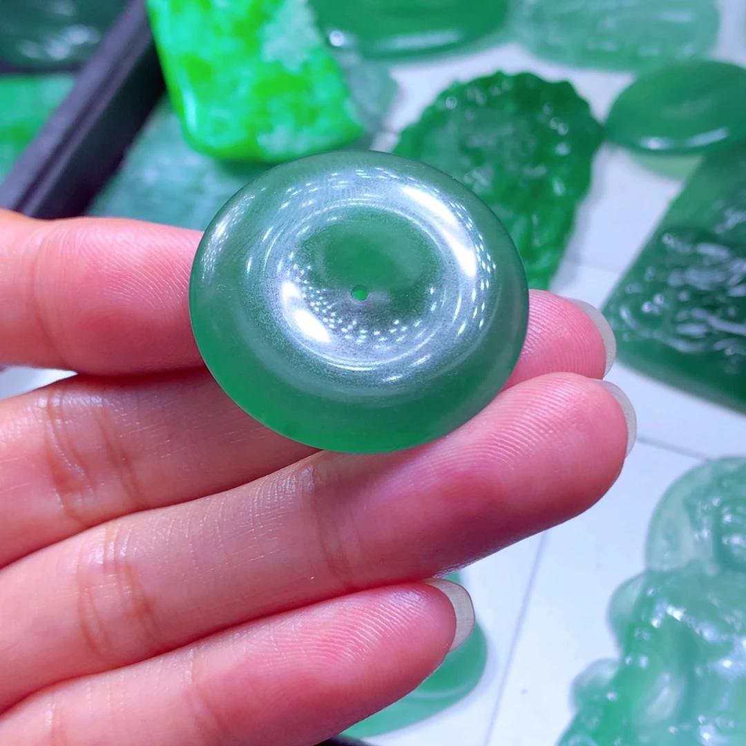 定制翡翠未镶嵌天然