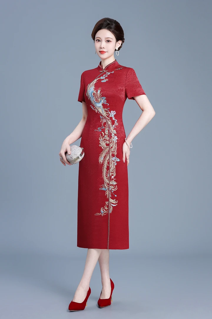 喜婆婆婚宴礼服2025新款重工刺绣高端年轻气质醋酸旗袍