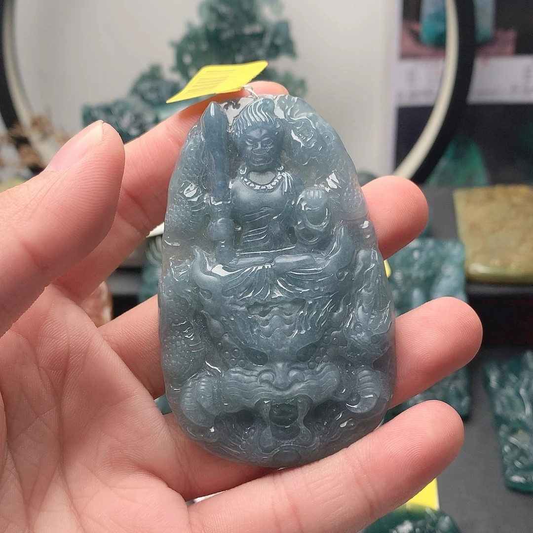 翡翠未镶嵌颈饰无