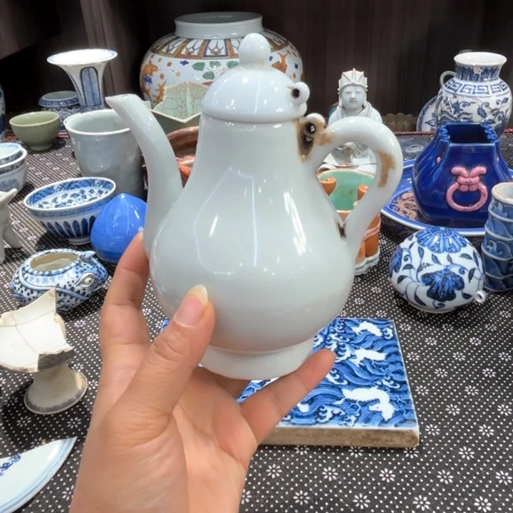 盖碗品相端正了一下他