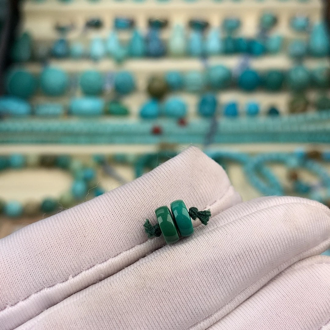 绿松石未镶嵌珠宝奇石7