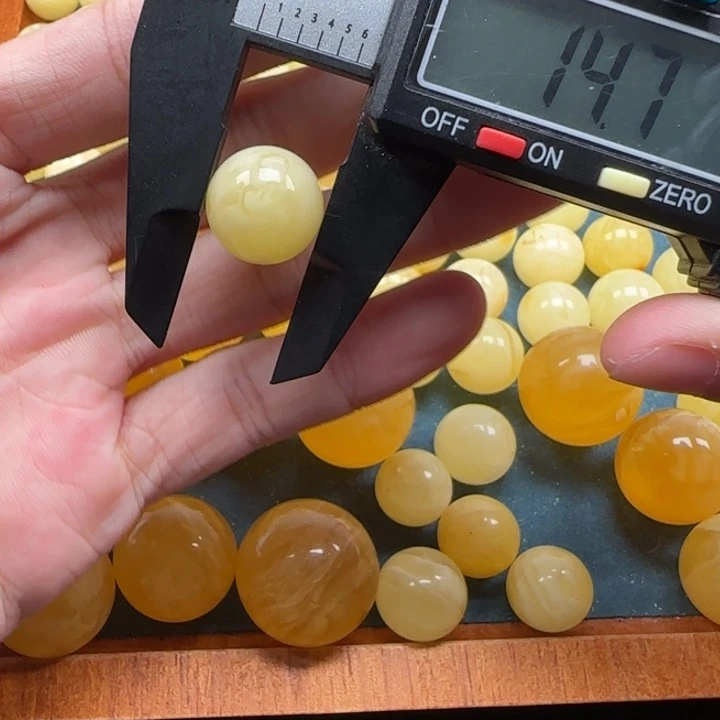 蜜蜡未镶嵌珠宝奇石天然183