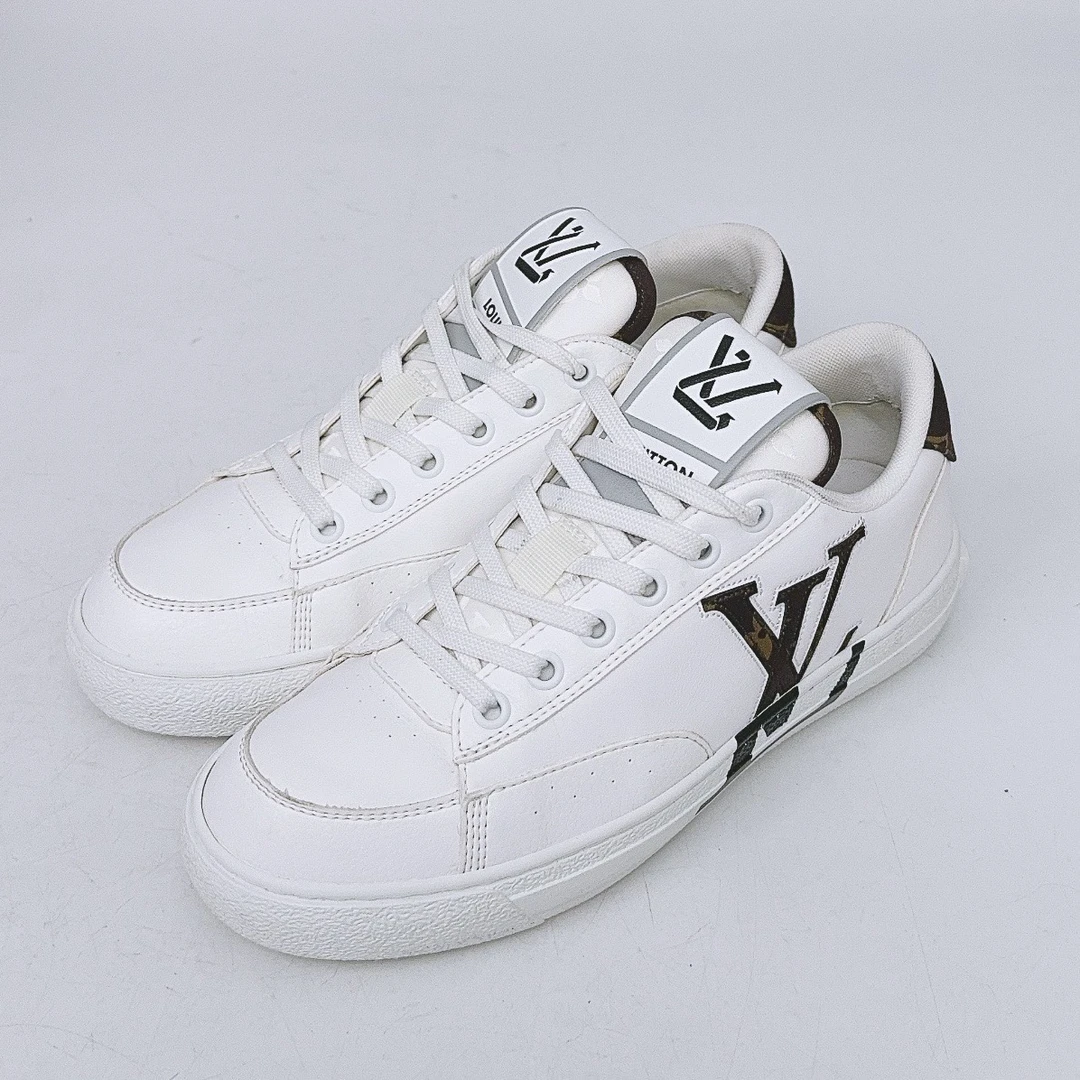 99新 LouisVuitton/路易威登 36码/错位板鞋/lz00410