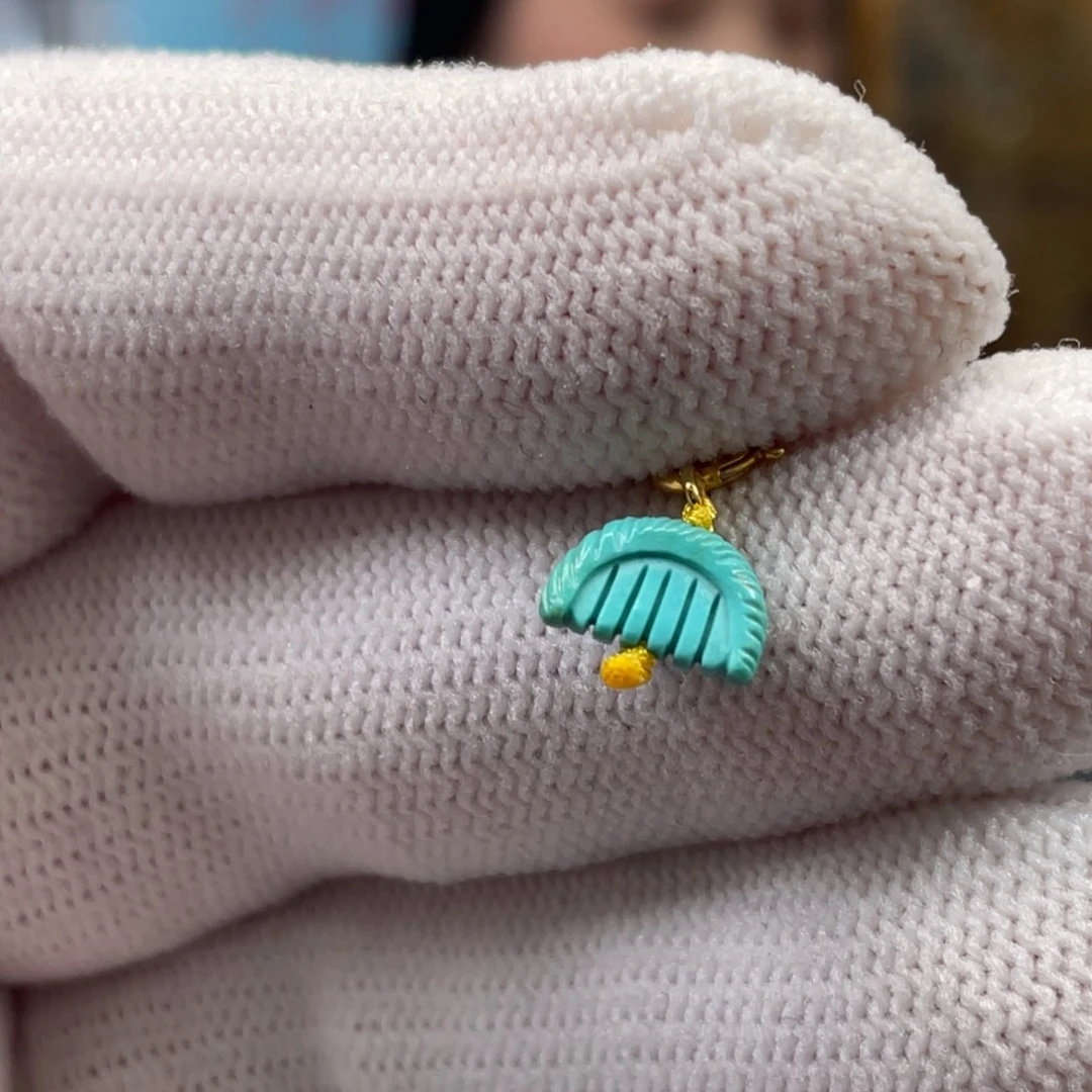 绿松石未镶嵌挂件