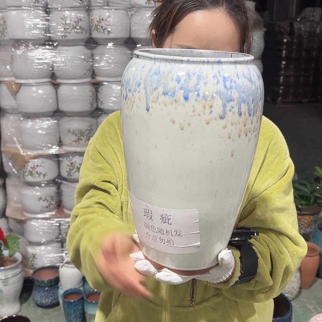 红陶瑕疵高31/18一个