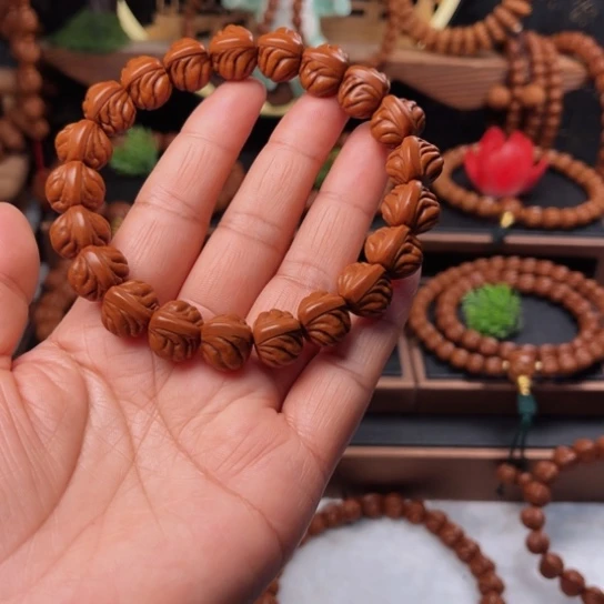 吊坠桃核用****5双脊龙手串新品