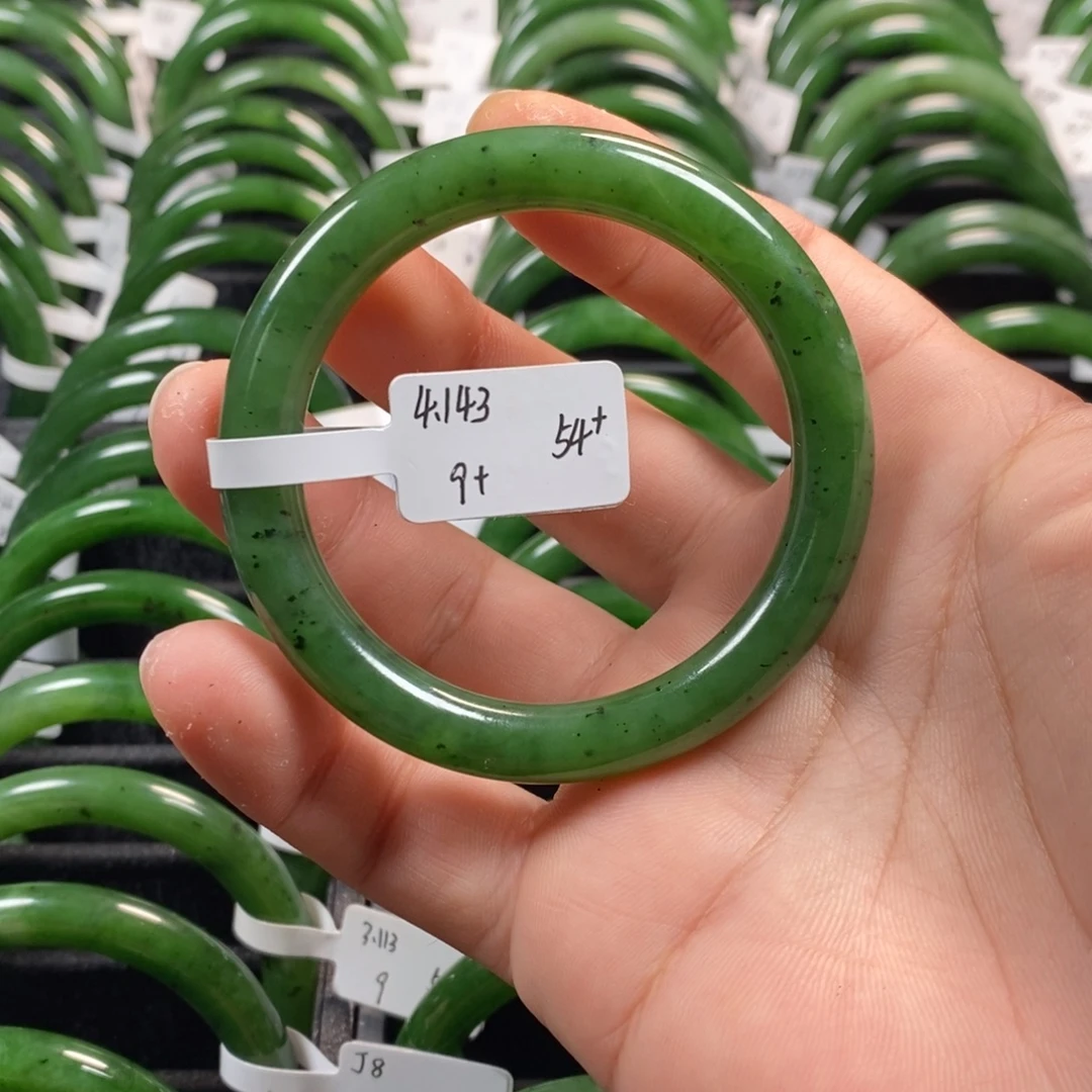 和田玉（碧玉）手镯未镶嵌54