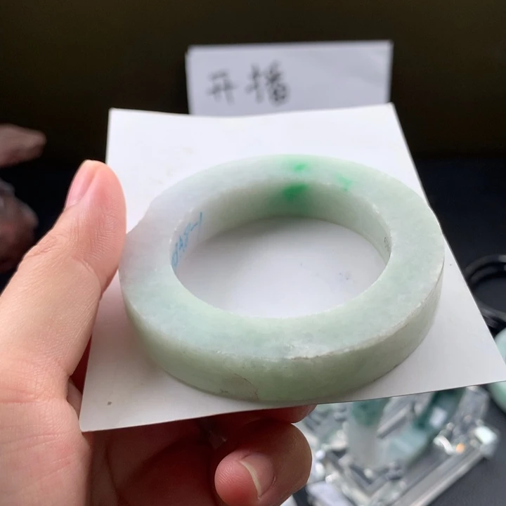 定制翡翠55圈口未镶嵌