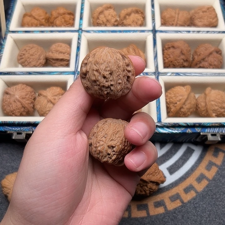 文玩核桃吊坠文玩核桃品种磨盘