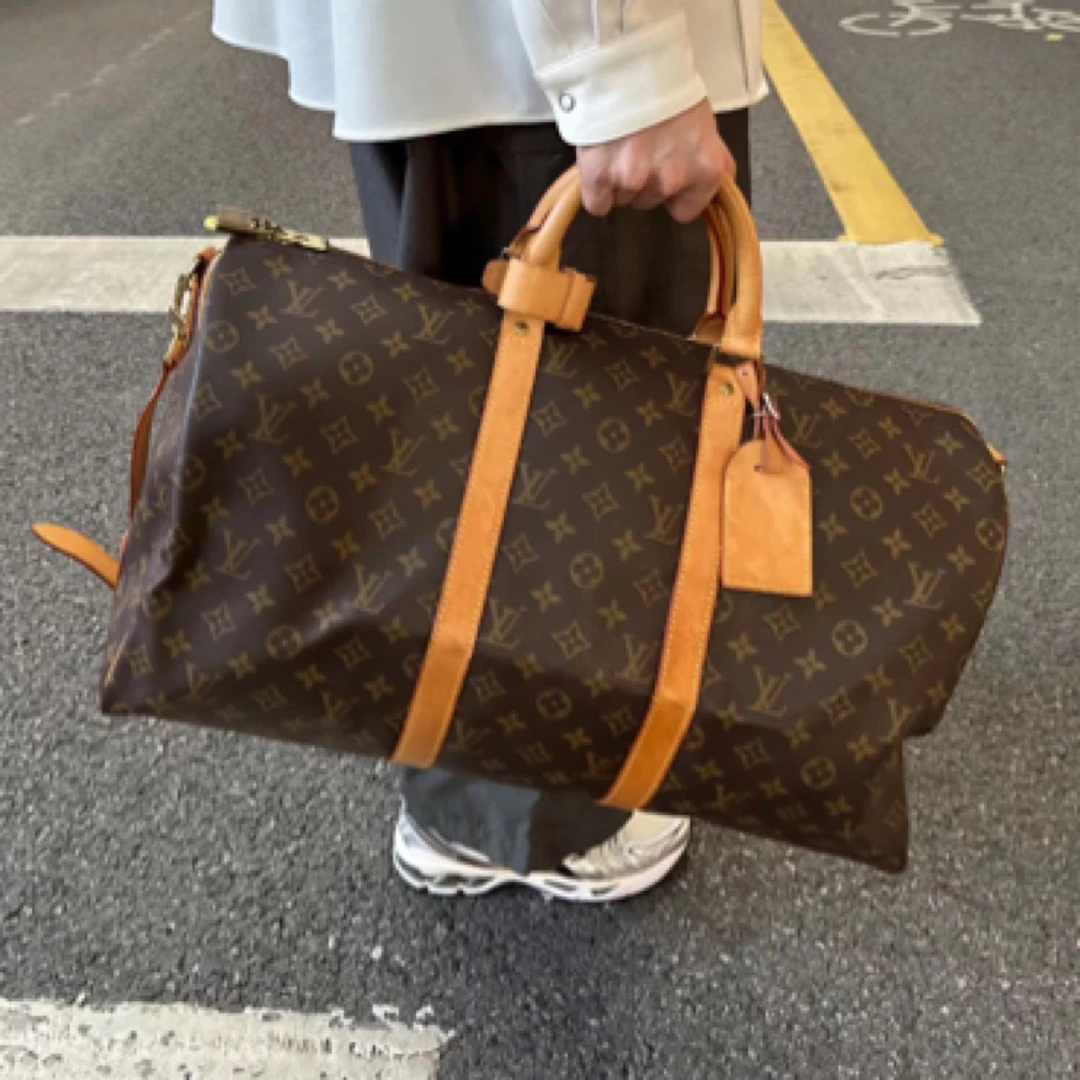 95新 LouisVuitton/路易威登 旅行袋keepall50肩带款/且曼