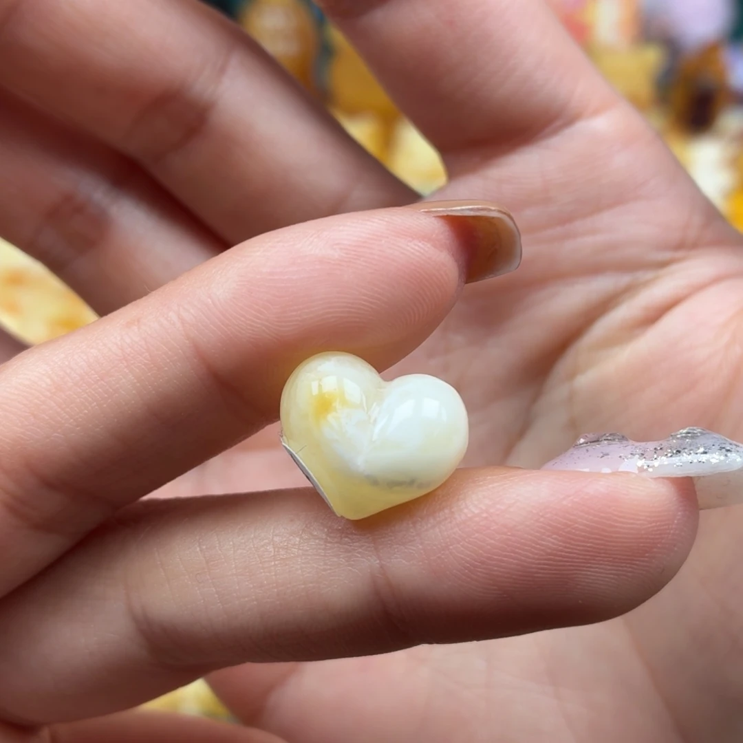 蜜蜡未镶嵌裸石蜜蜡