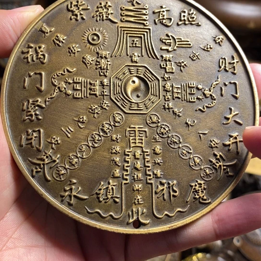 精美铜器做工精良