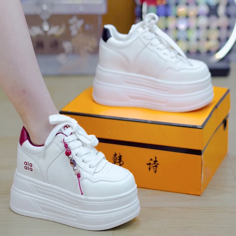 8cm小个子串珠厚底小白鞋女2025秋季百搭增高休闲板鞋