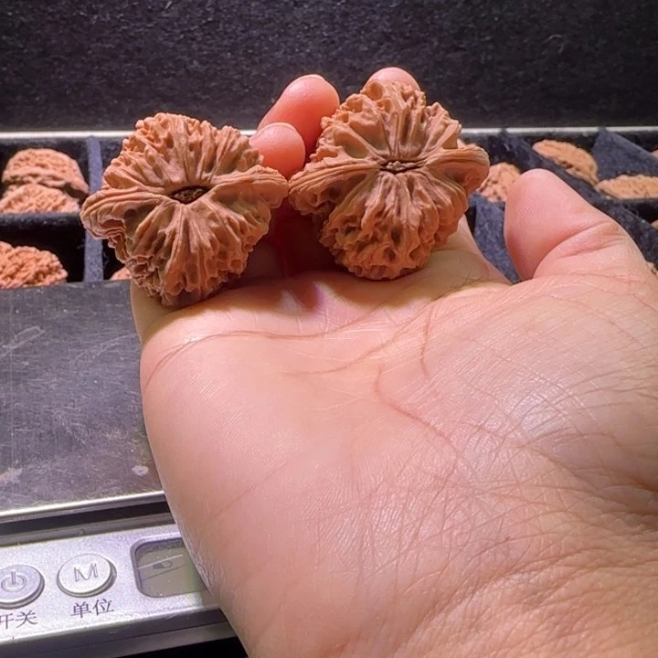 王***远桃核吊坠核桃核桃