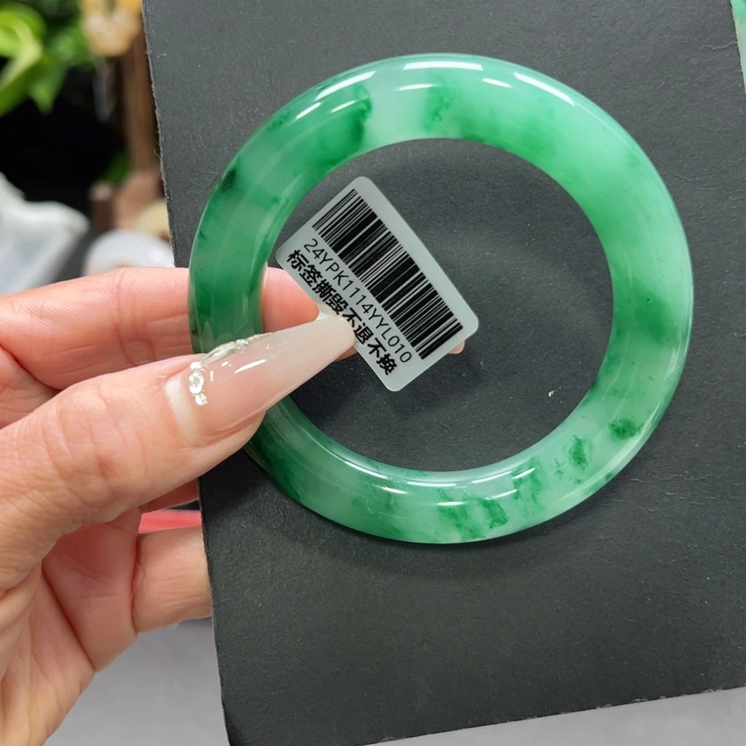 石英质玉手镯未镶嵌➕朵朵56.2