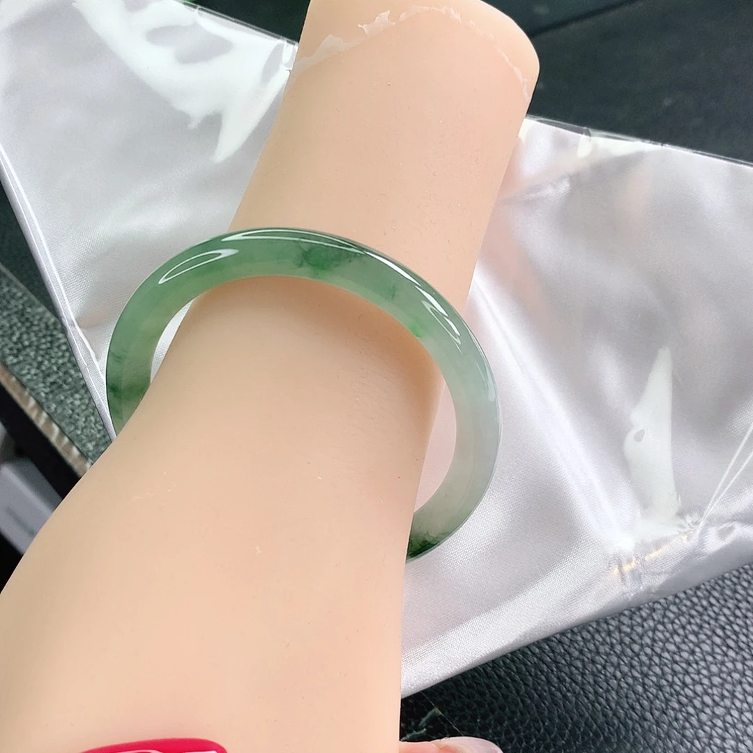 未镶嵌手镯翡翠55圈