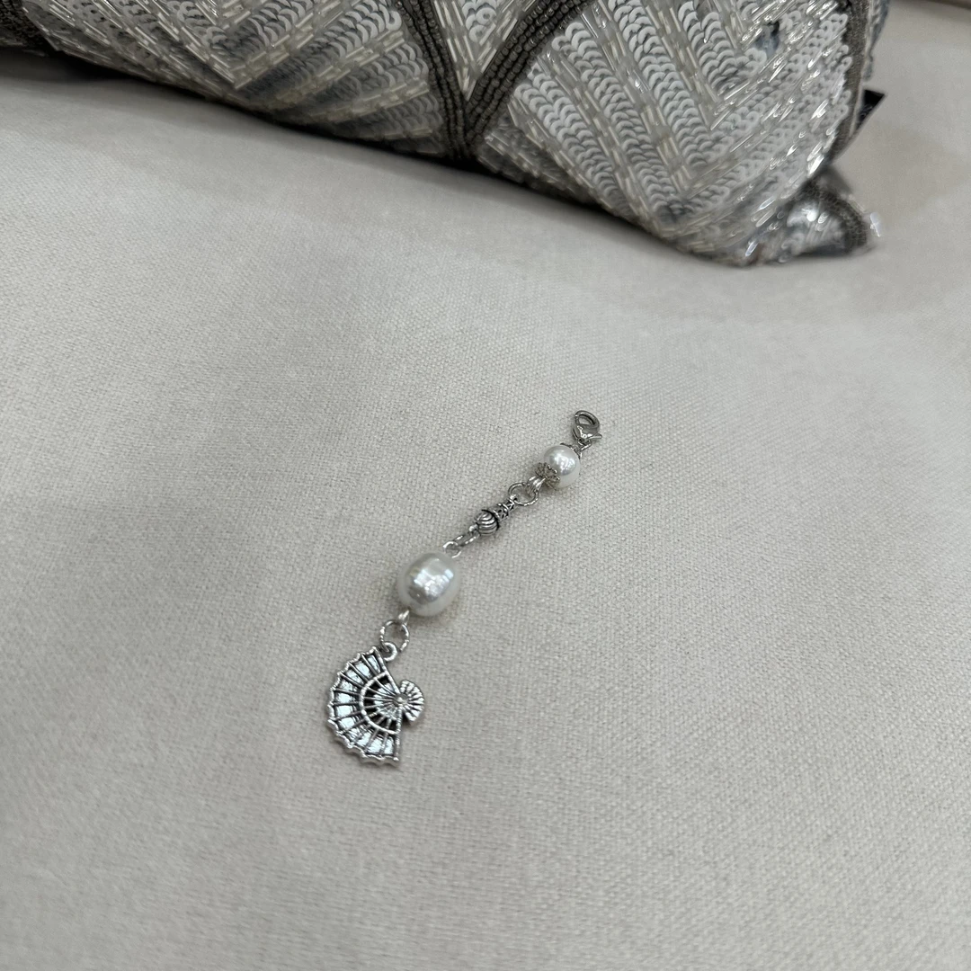 吊坠925银 【刘HAHA精选】设计师高定压襟吊坠24-SP0023