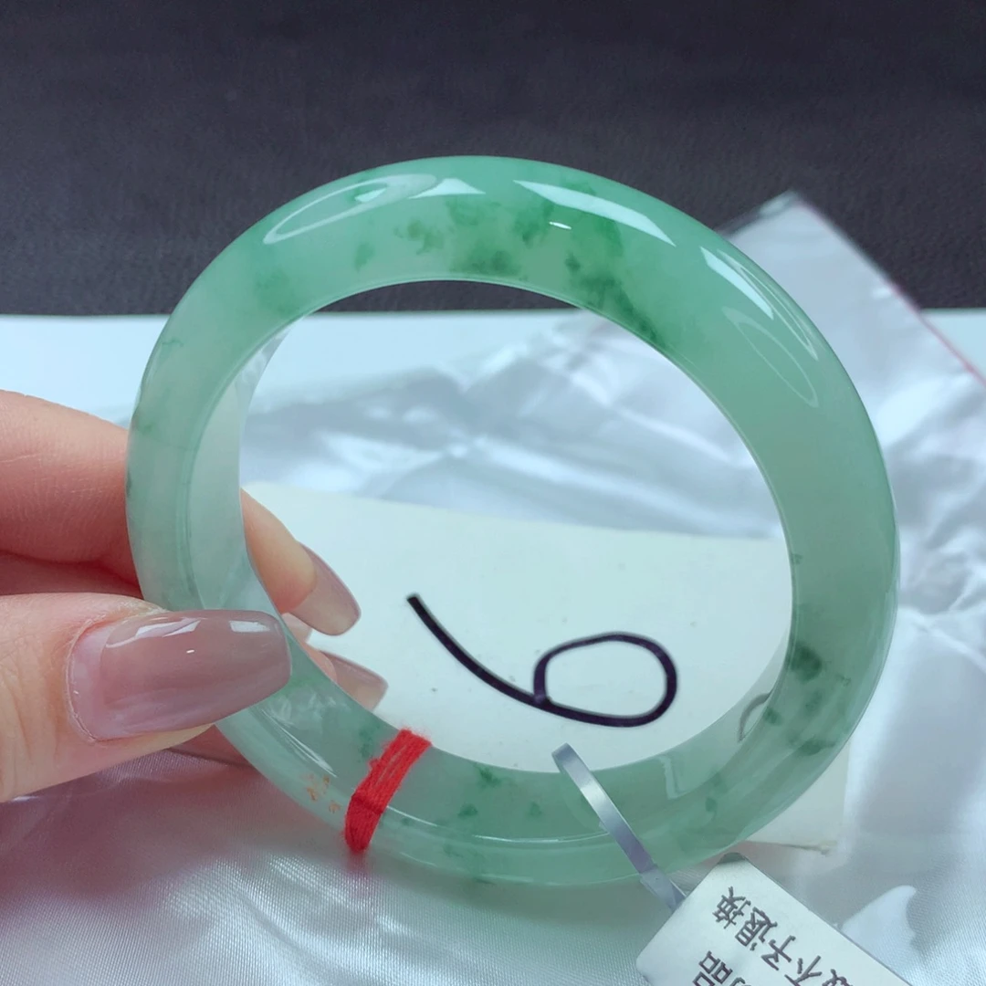 翡翠手镯未镶嵌手镯58
