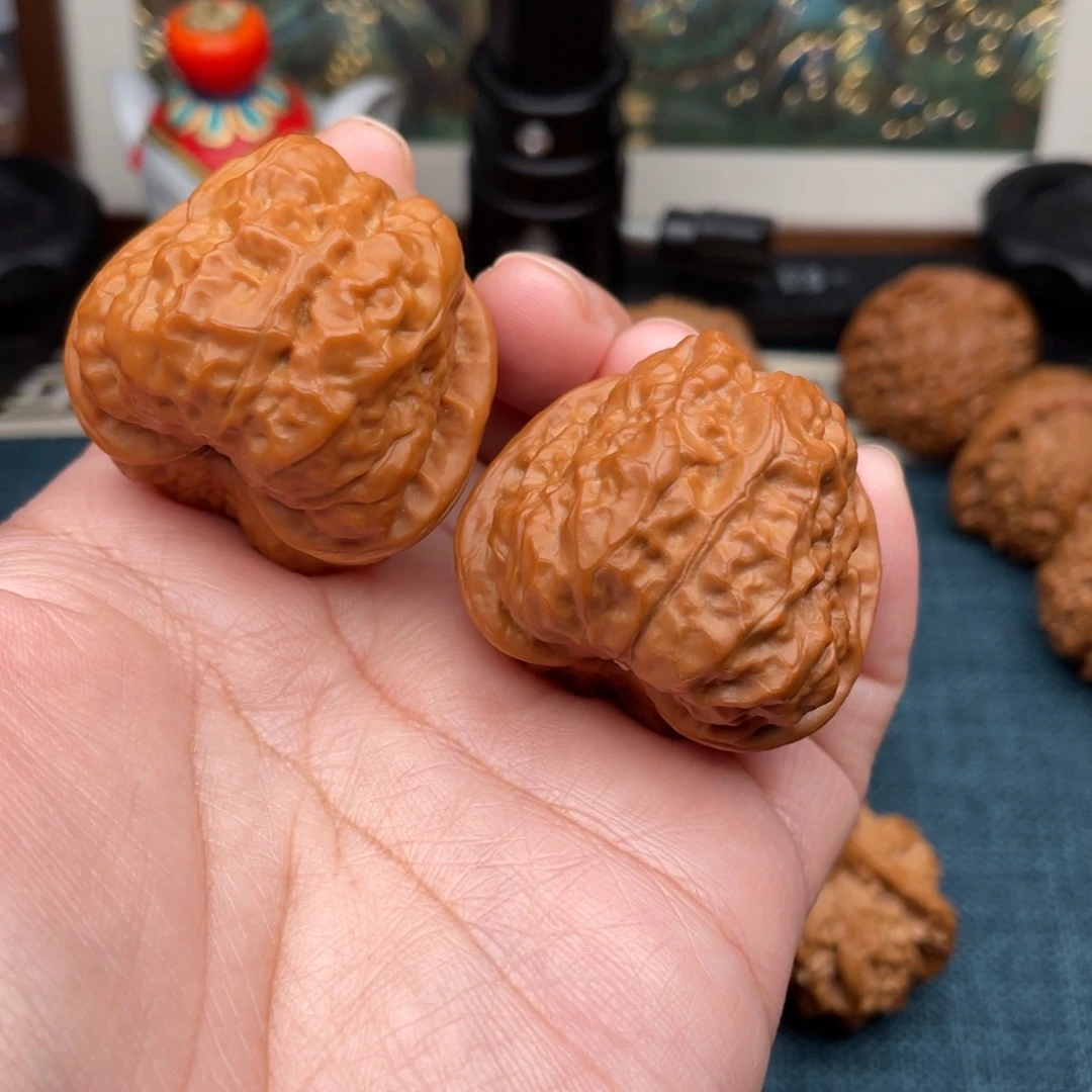 文玩核桃把件全品延庆蛙蛙39