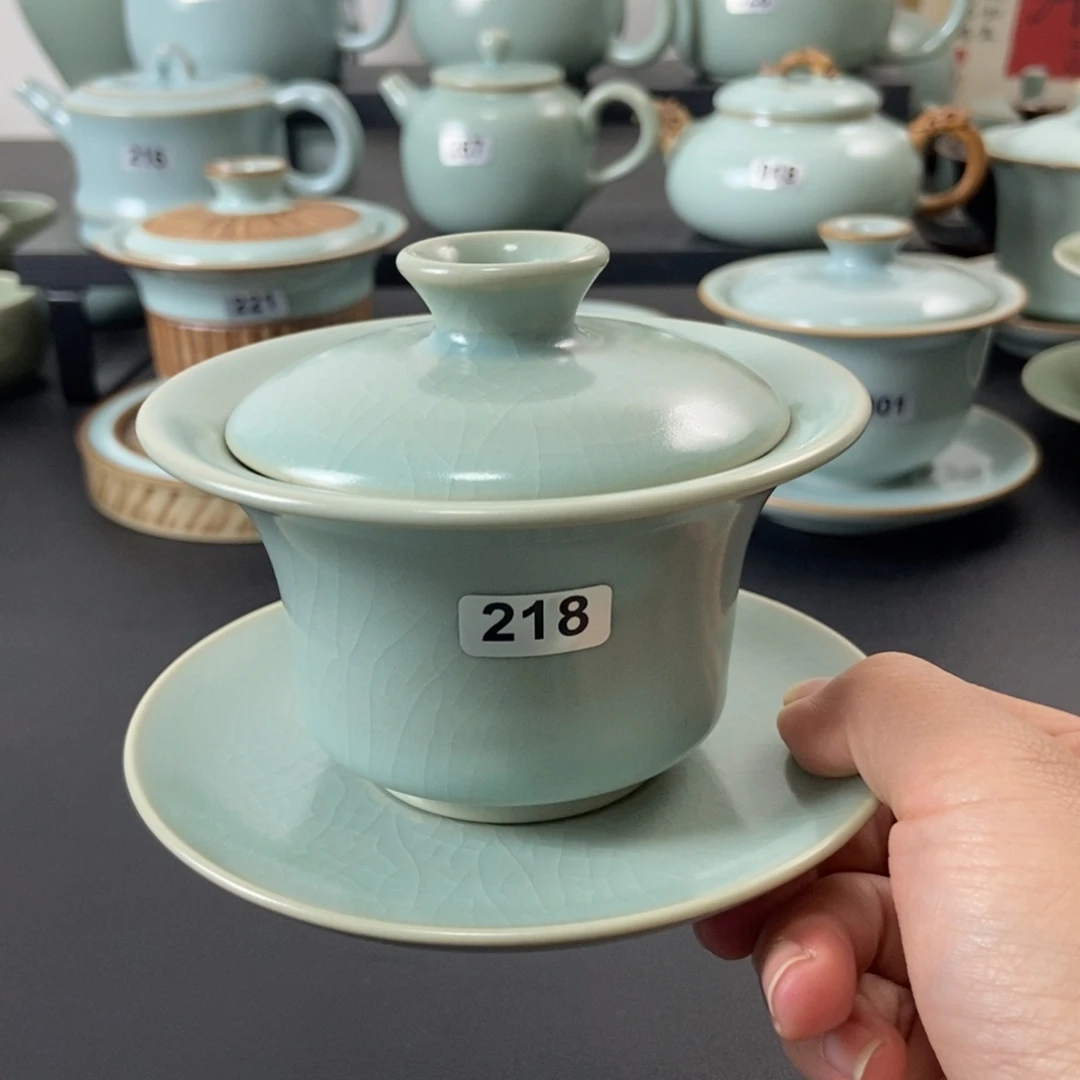 仿古釉马蹄盖碗盖碗