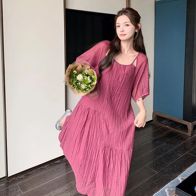 树莓粉镂空皱皱连衣裙女夏2025新款法式甜美浪漫减龄洋气茶歇裙