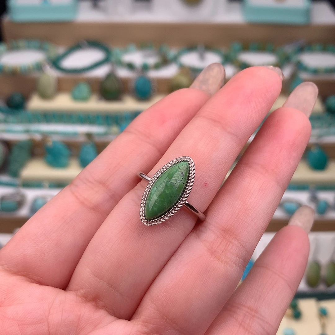 绿松石银S925镶嵌戒指