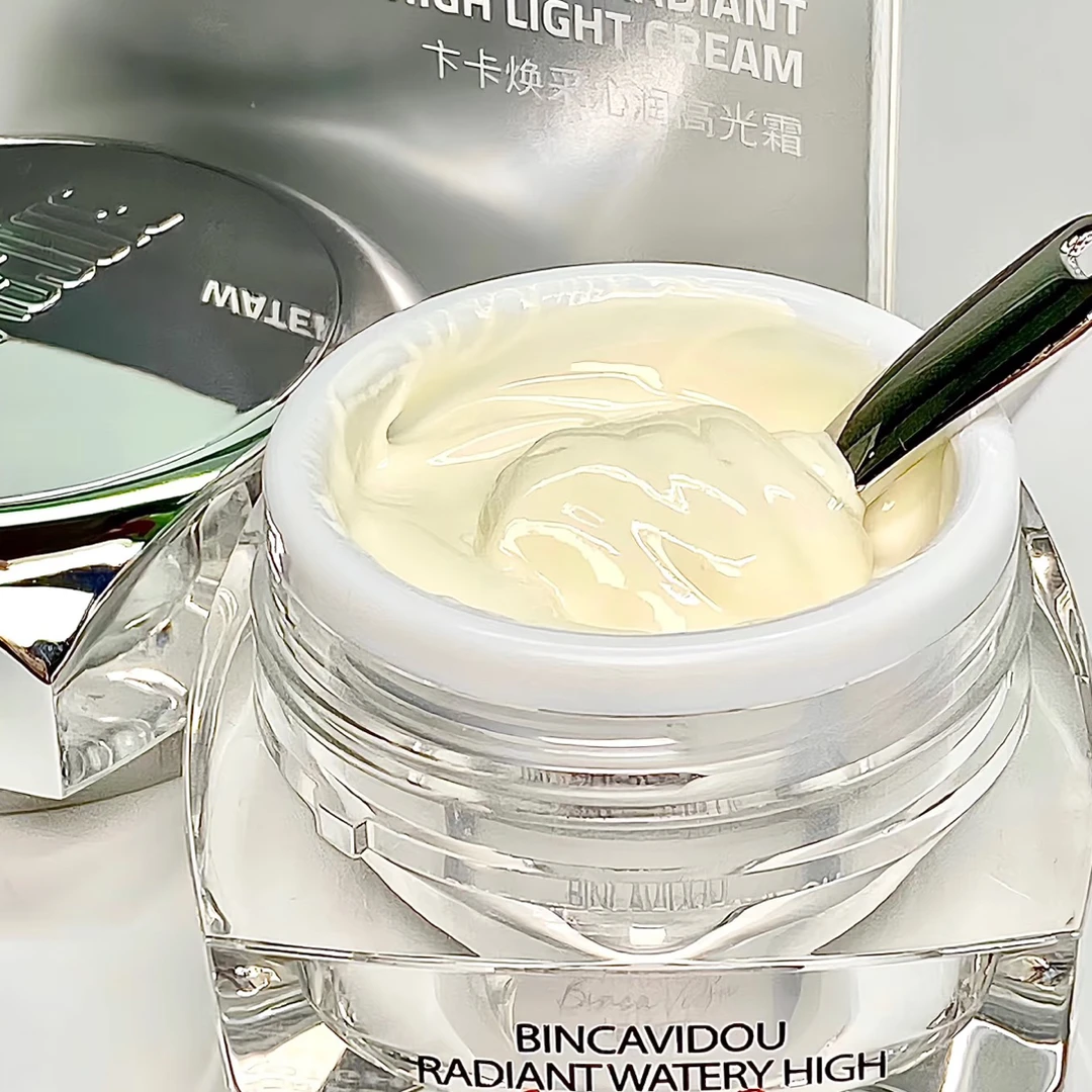 【小米米】卞卡卞卡焕采沁润高光霜