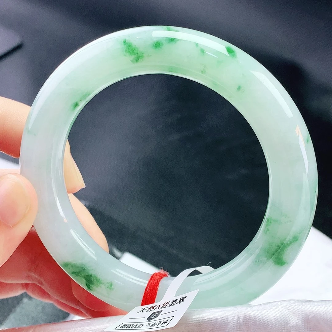 未镶嵌手镯（圆镯）翡翠60胖