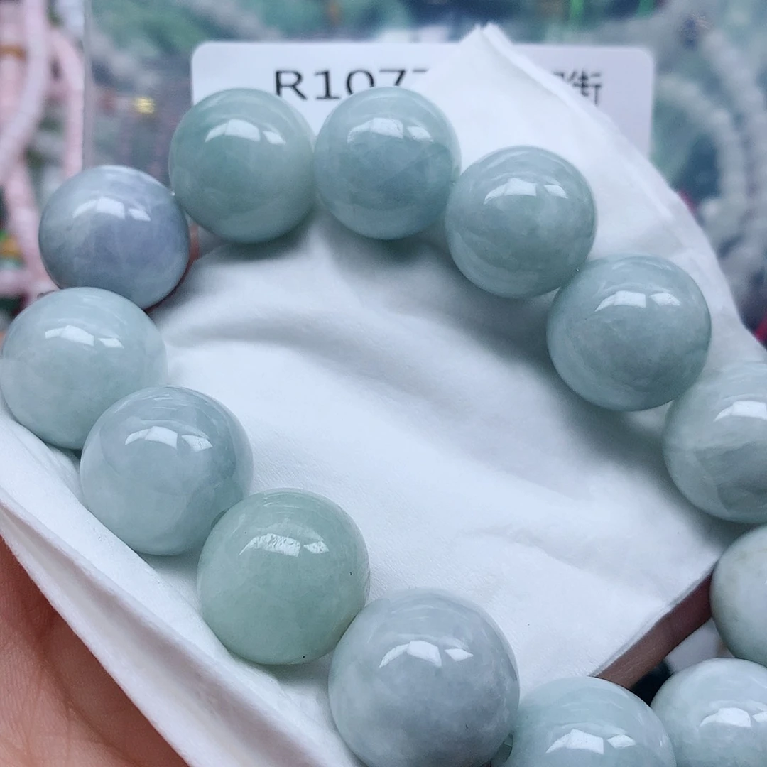 翡翠未镶嵌颈饰珠子