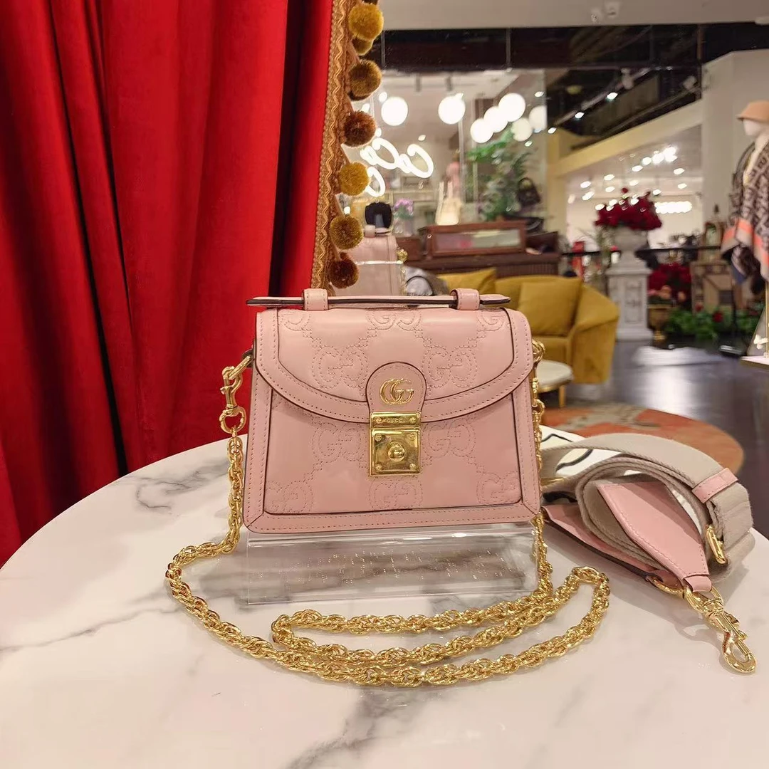 95新 GUCCI/古驰 Matelassé粉色金扣单肩包/34394196