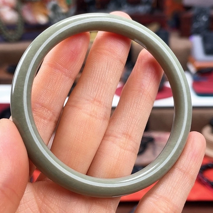 和田玉手镯未镶嵌特价，53，154圈口