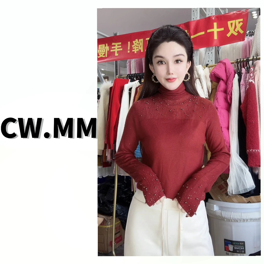 --CW.MM 设计感烫钻高领修身羊毛毛衣