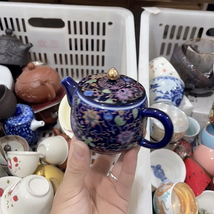 陶瓷茶具全部清清完回家过年