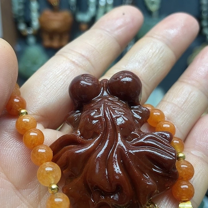 未镶嵌蛇纹石玉颈饰