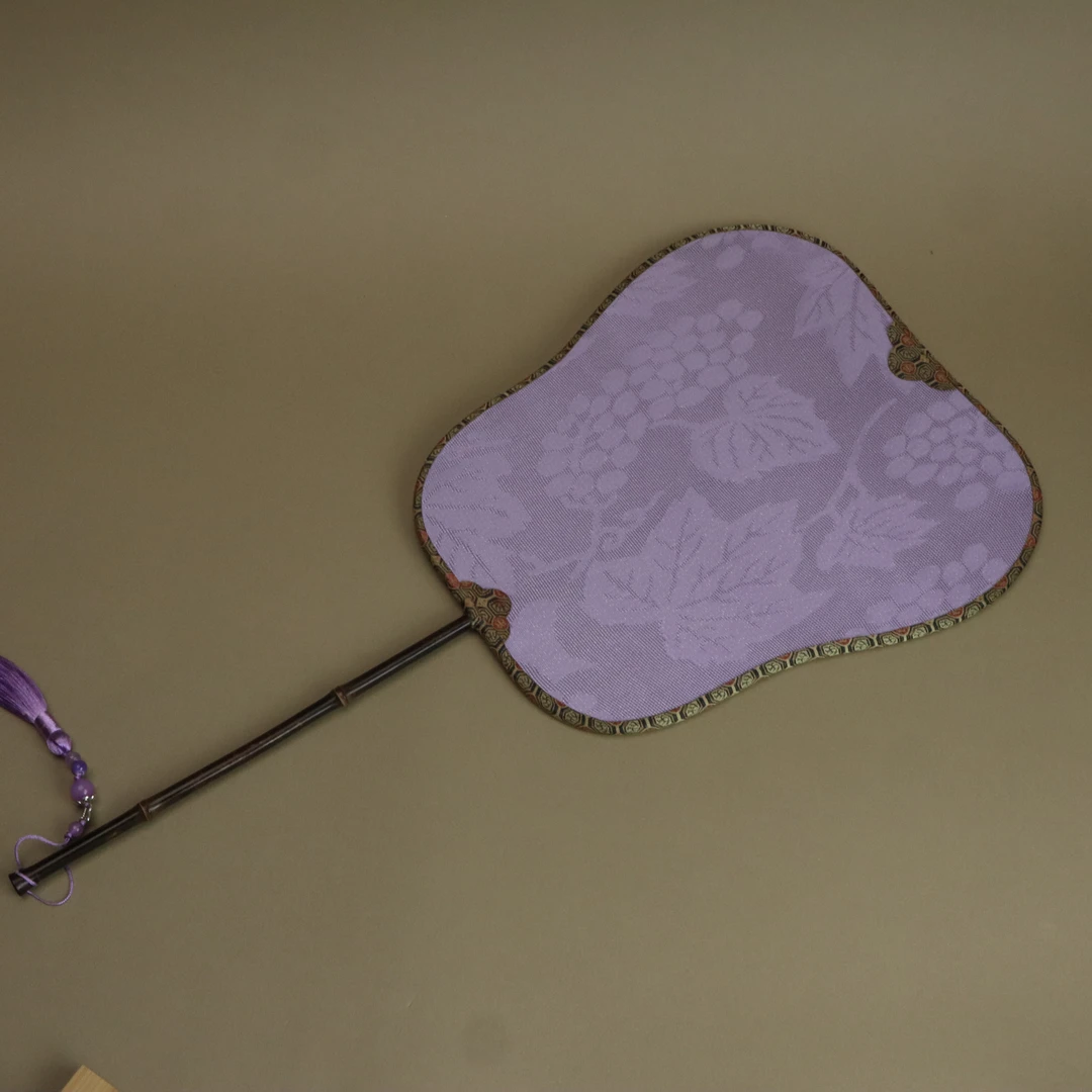非遗花罗紫色团扇3