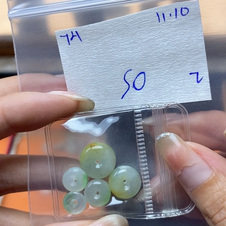 定制翡翠未镶嵌不退