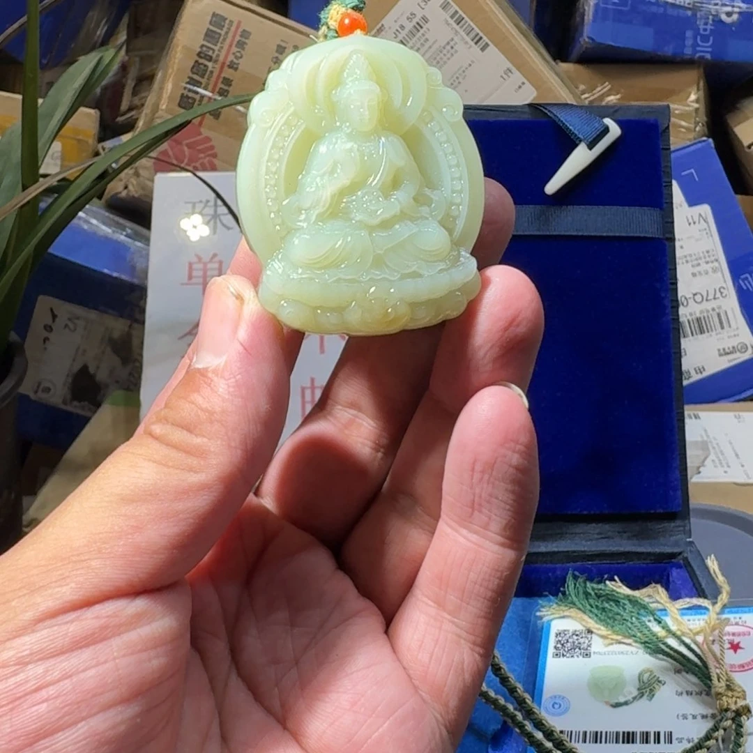 和田玉（糖玉）未镶嵌挂件