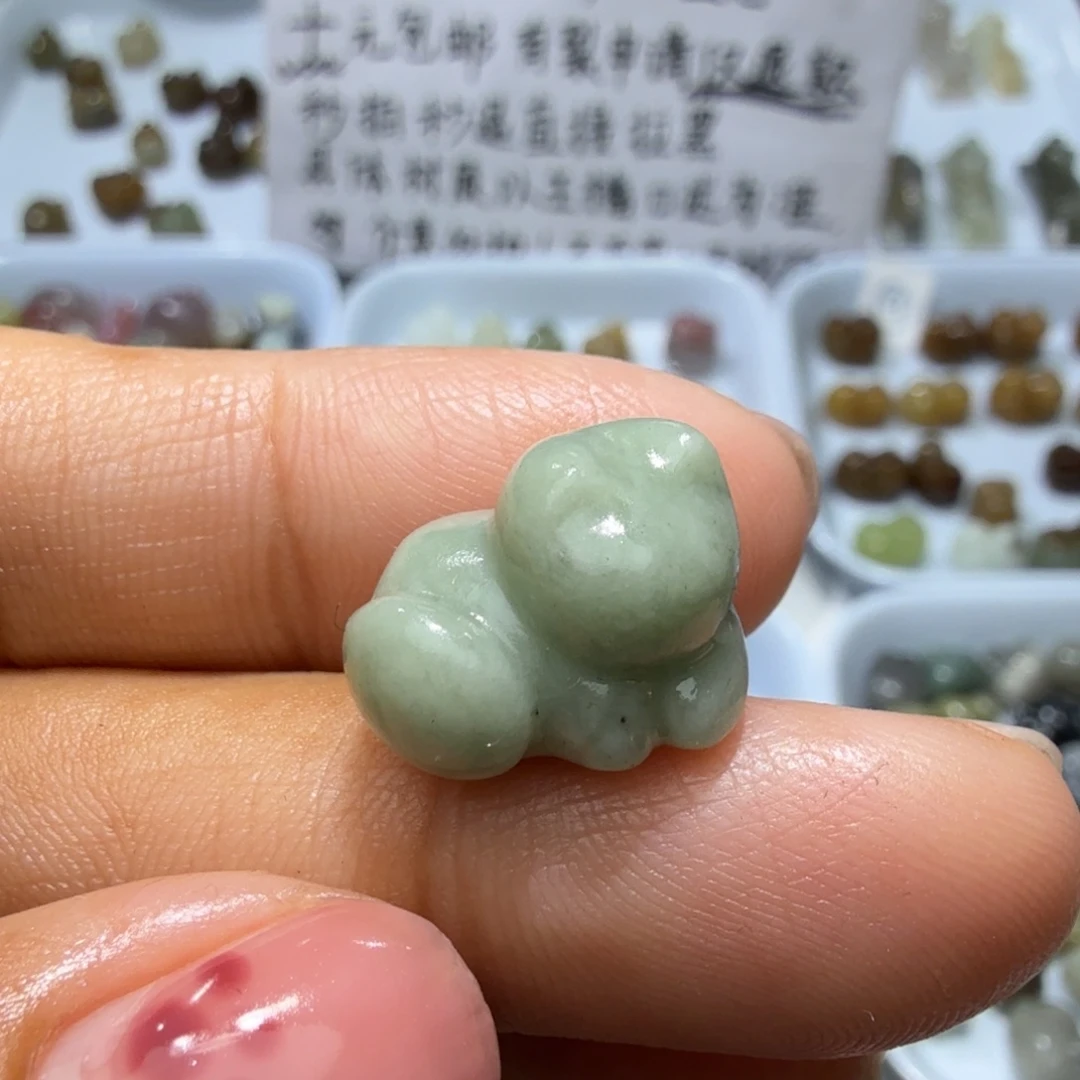 和田玉未镶嵌珠宝奇石