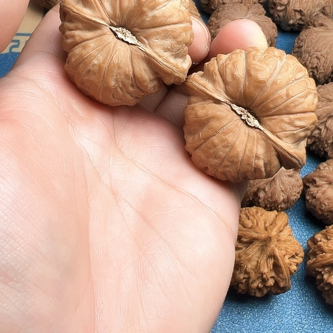 紫***芙吊坠文玩核桃43南瓜墩全品