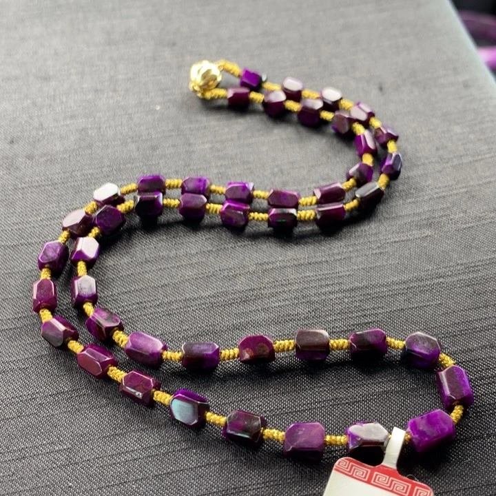 未镶嵌苏纪石（舒俱来）项链