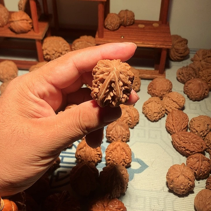 文玩核桃把件四座楼