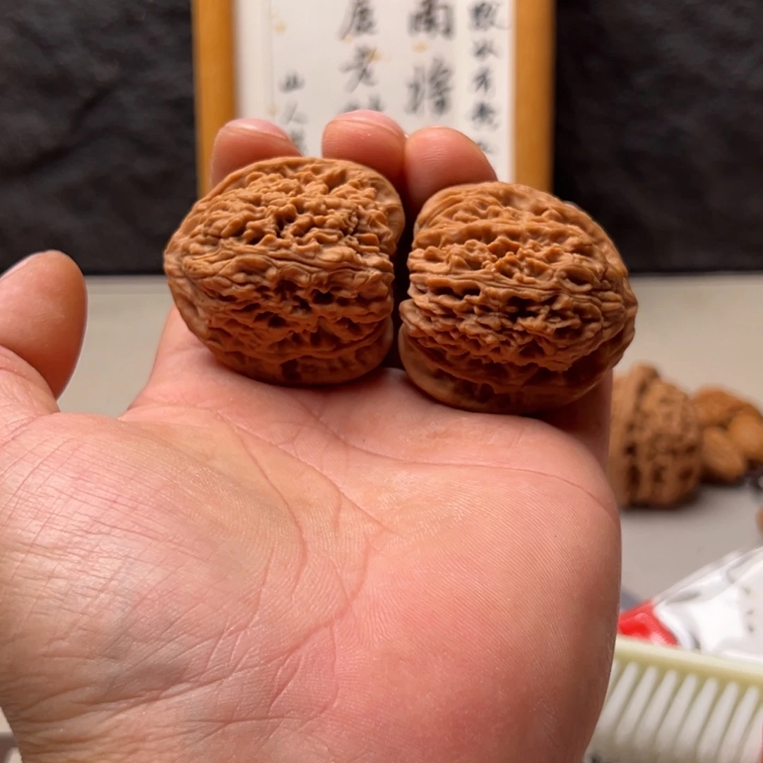 开***多文玩核桃把件南疆42.5