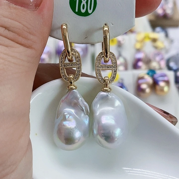 银S925镶嵌耳饰淡水珍珠