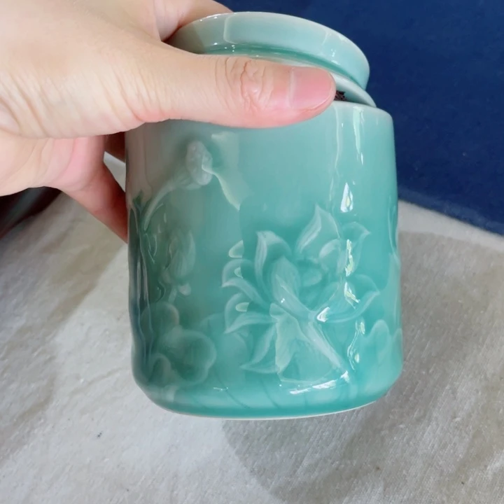 瓷哈哈就哈哈恍恍惚惚