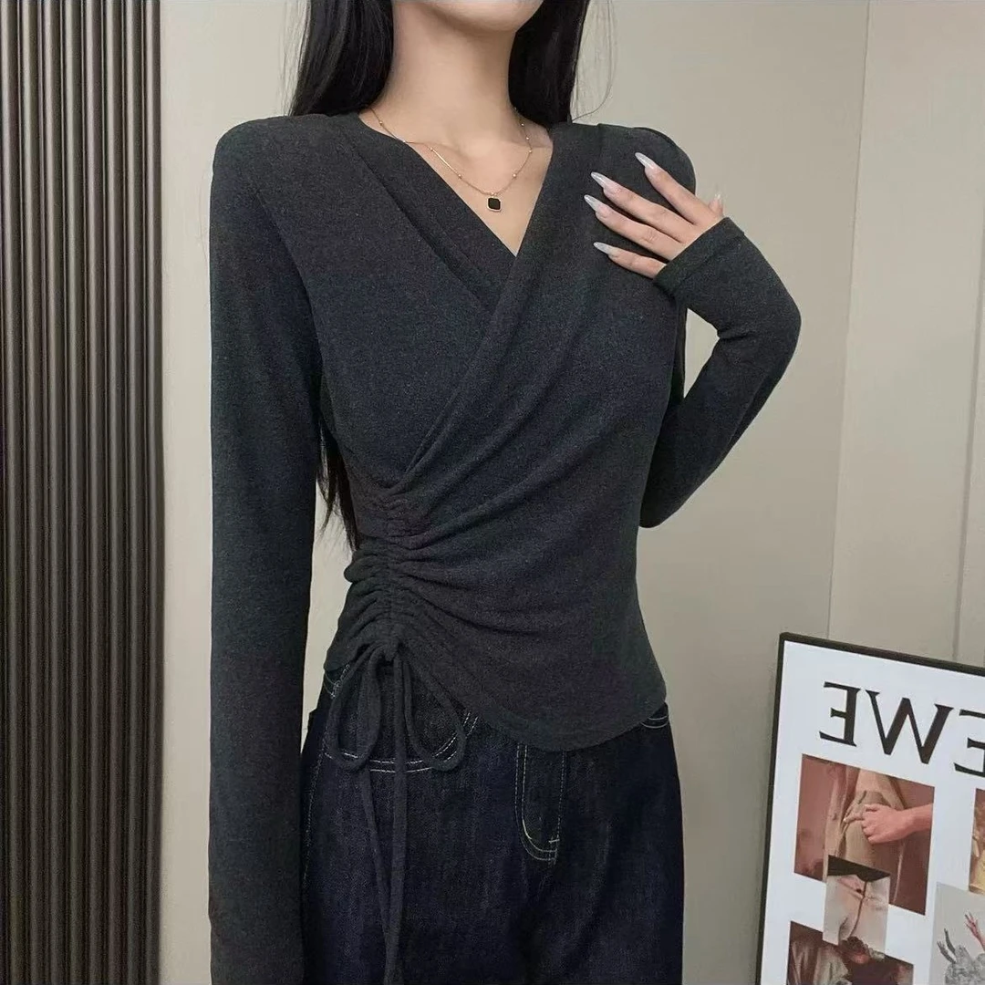 【8196】大码加绒不规则褶皱长袖T恤女收腰显瘦打底长袖打底上衣