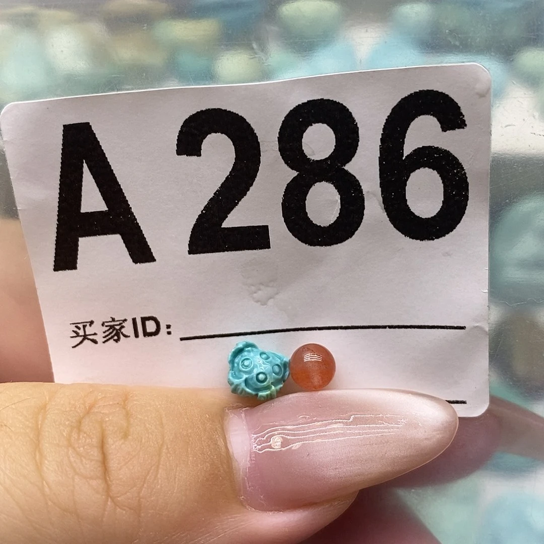 南红玛瑙未镶嵌珠宝奇石