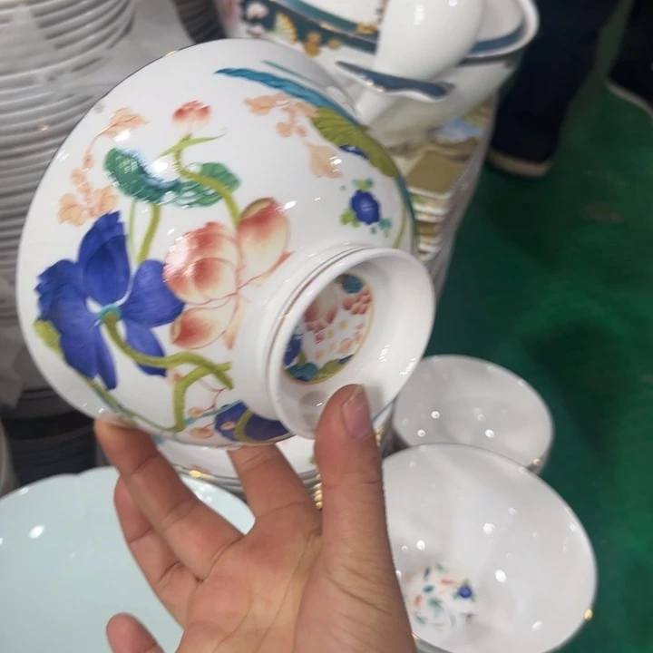 瓷片荷塘五村腕六个