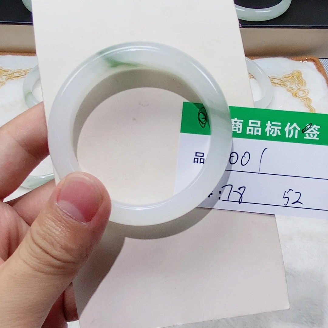 石英质玉手镯合金