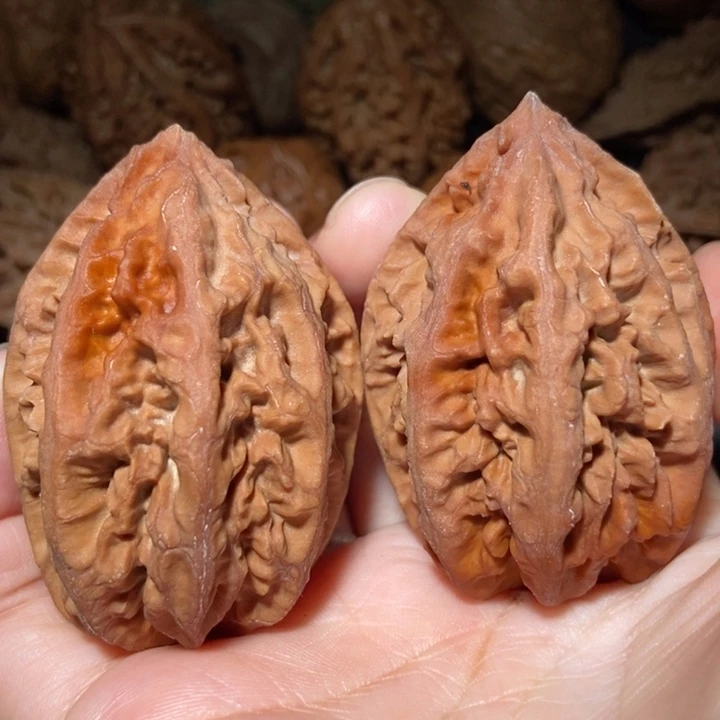 文玩核桃把件东北楸子小雪103